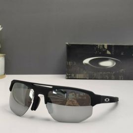 Picture of Oakley Sunglasses _SKUfw56863837fw